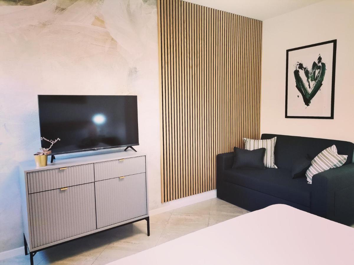 Studio Apartment Monvi Pula Exterior photo